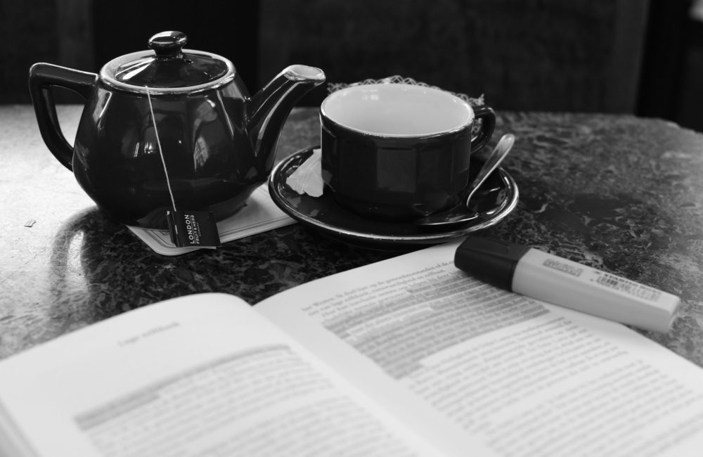 book-read-black-and-white-white-tea-cup-1190560-pxhere.com